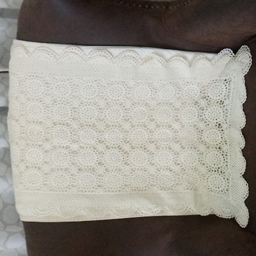 Cream Crochet Table Runner